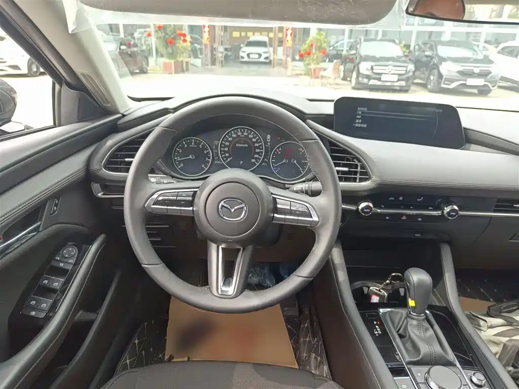 MAZDA 3 ANGKESAILA
