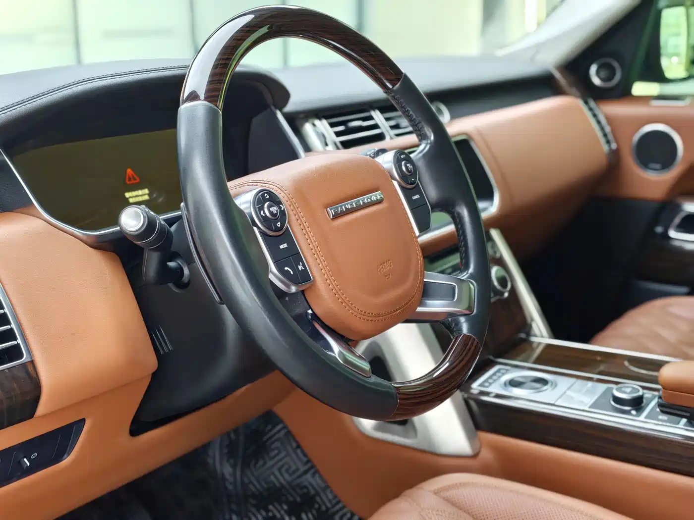 Land Rover Range Rover 2017 3.0 SC V6 Vogue фото 12