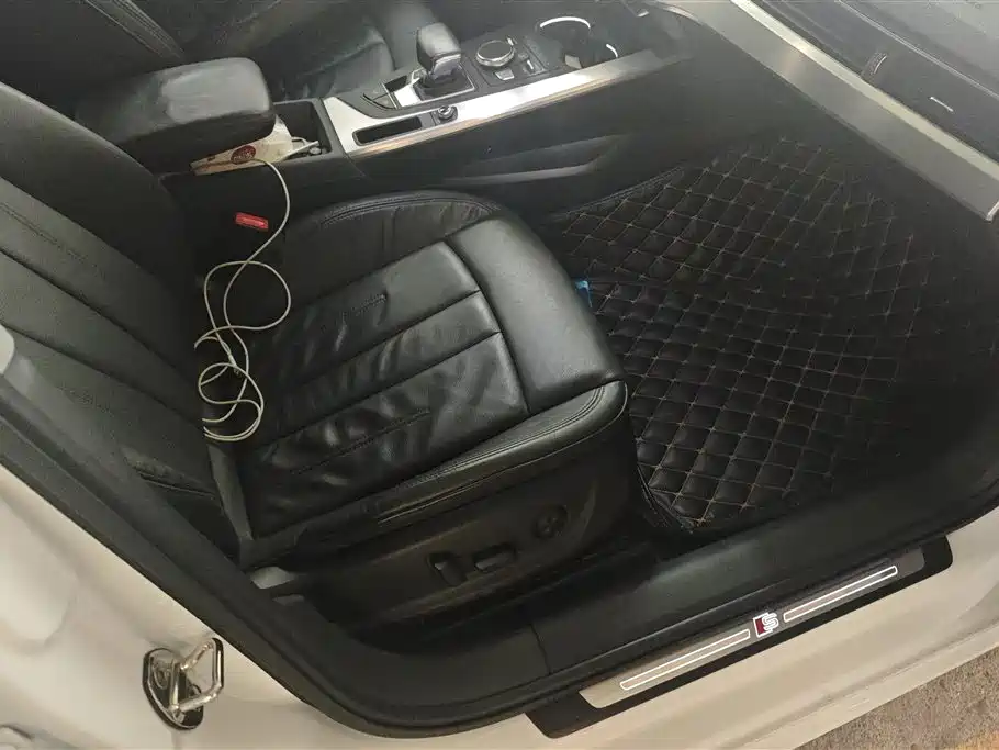 Audi A4L 2019 40 TFSI Fashion (China V) фото 8