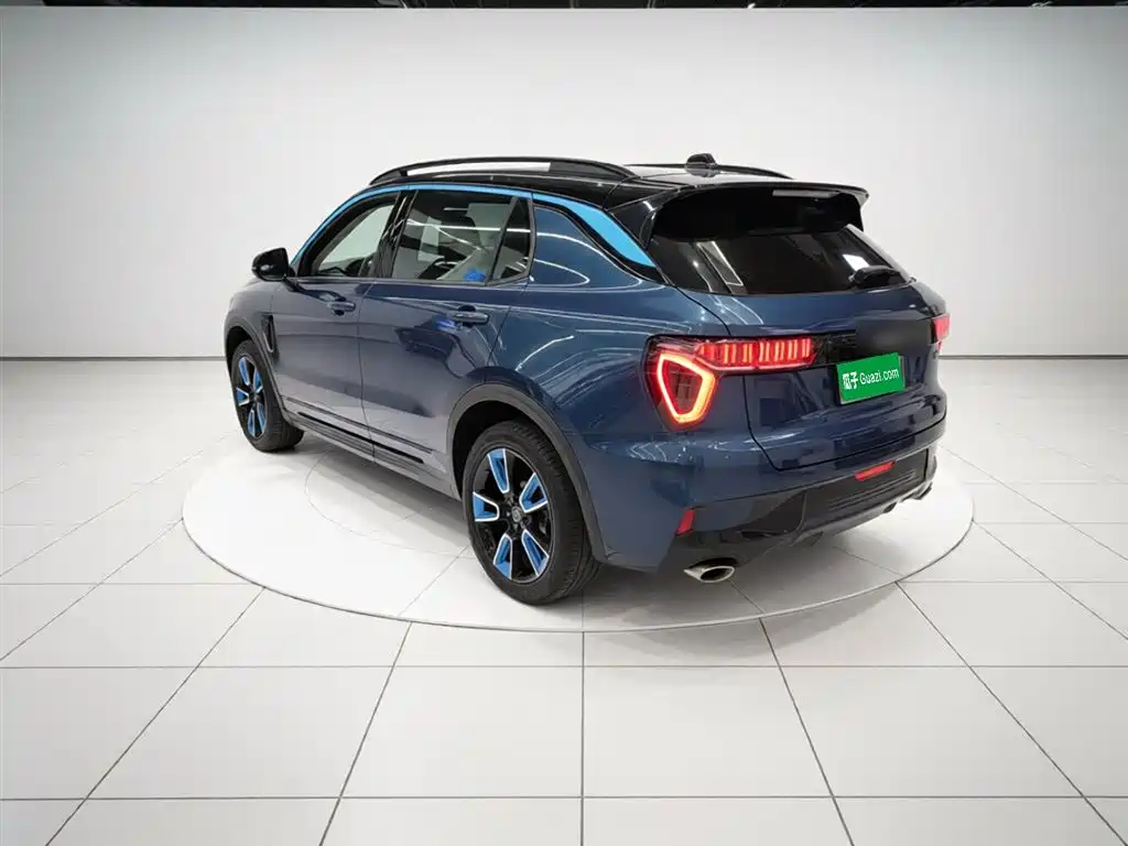 Lynk & Co 01 2021 2.0TD 2WD Shine Pro фото 5