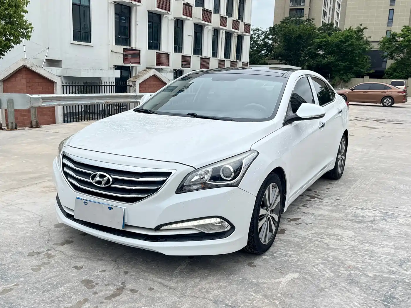 Hyundai Mistra 2016 1.8L Automatic Smart GLS