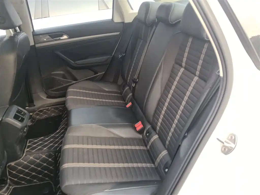 Volkswagen Lavida 2018 280TSI DSG Comfort Edition China V фото 17