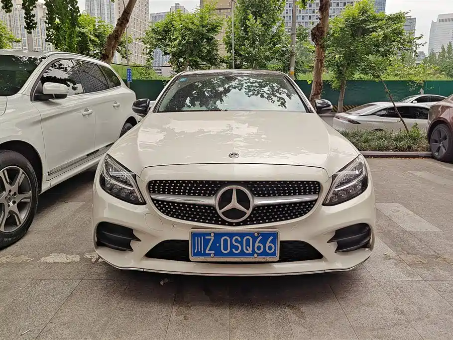Mercedes-Benz C-Class 2019 Facelift C 260 L Sport фото 2