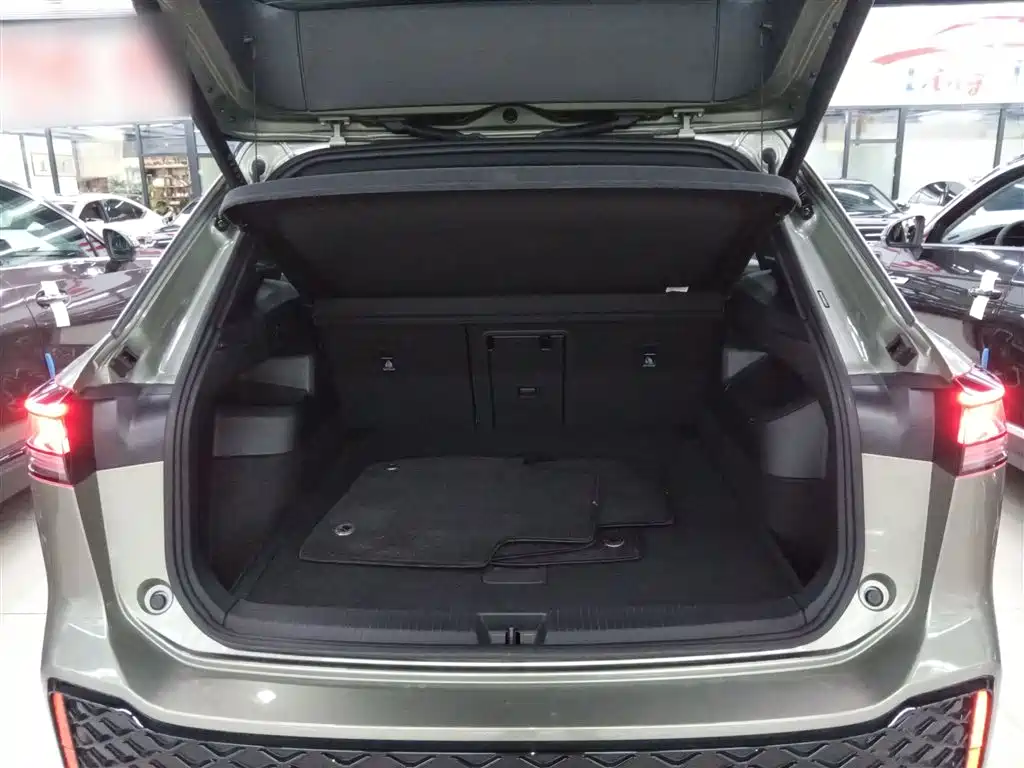 Volkswagen Tayron 2025 Model Tayron L 380TSI 4WD Luxury Easy Package фото 15