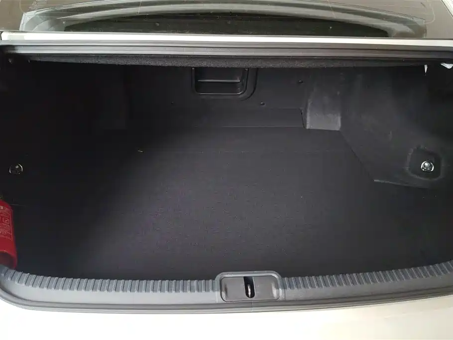 Lexus ES 2023 200 Excellence Edition фото 4