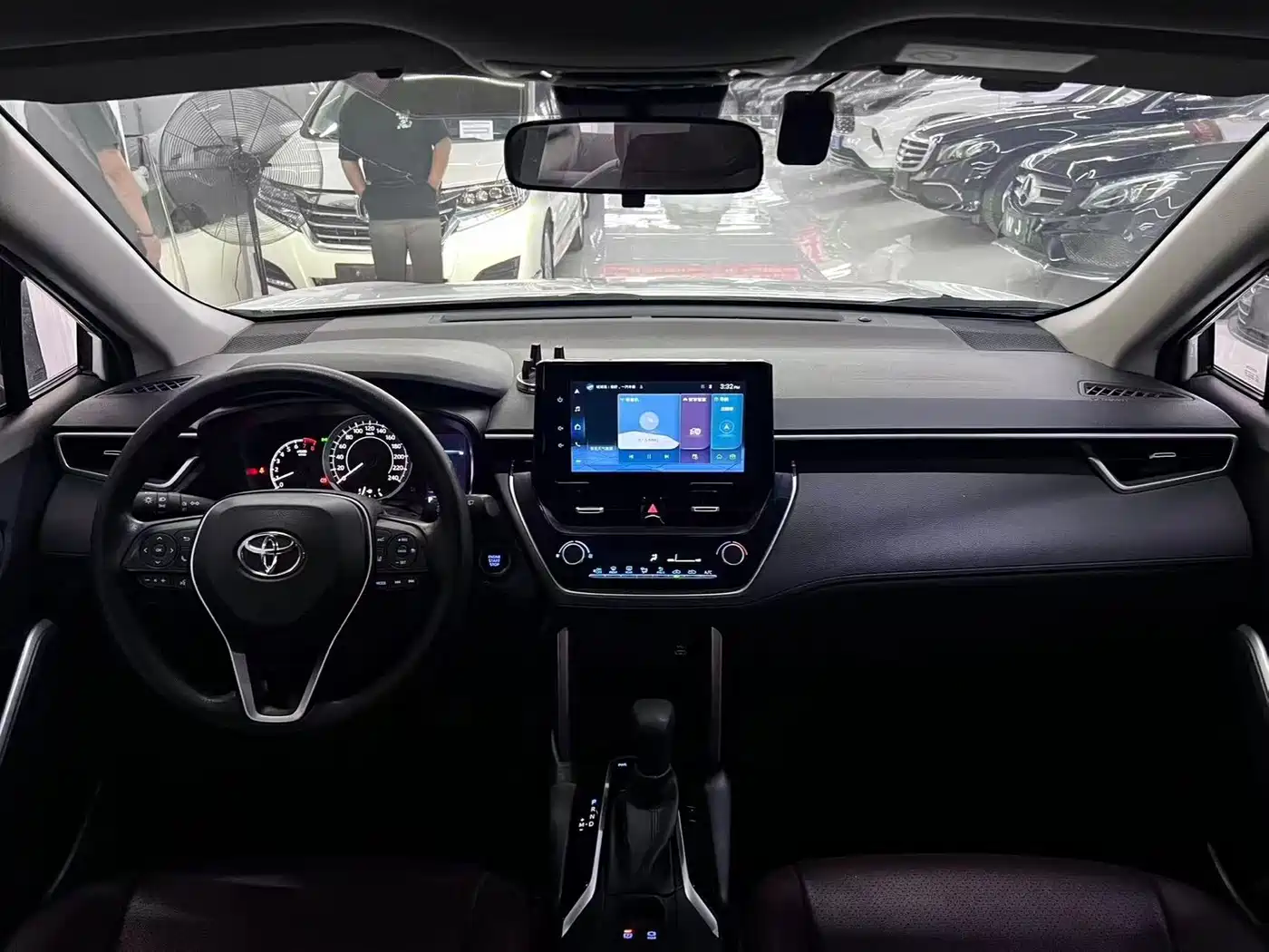 Toyota Corolla Cross 2023 2.0L Luxury Edition фото 5