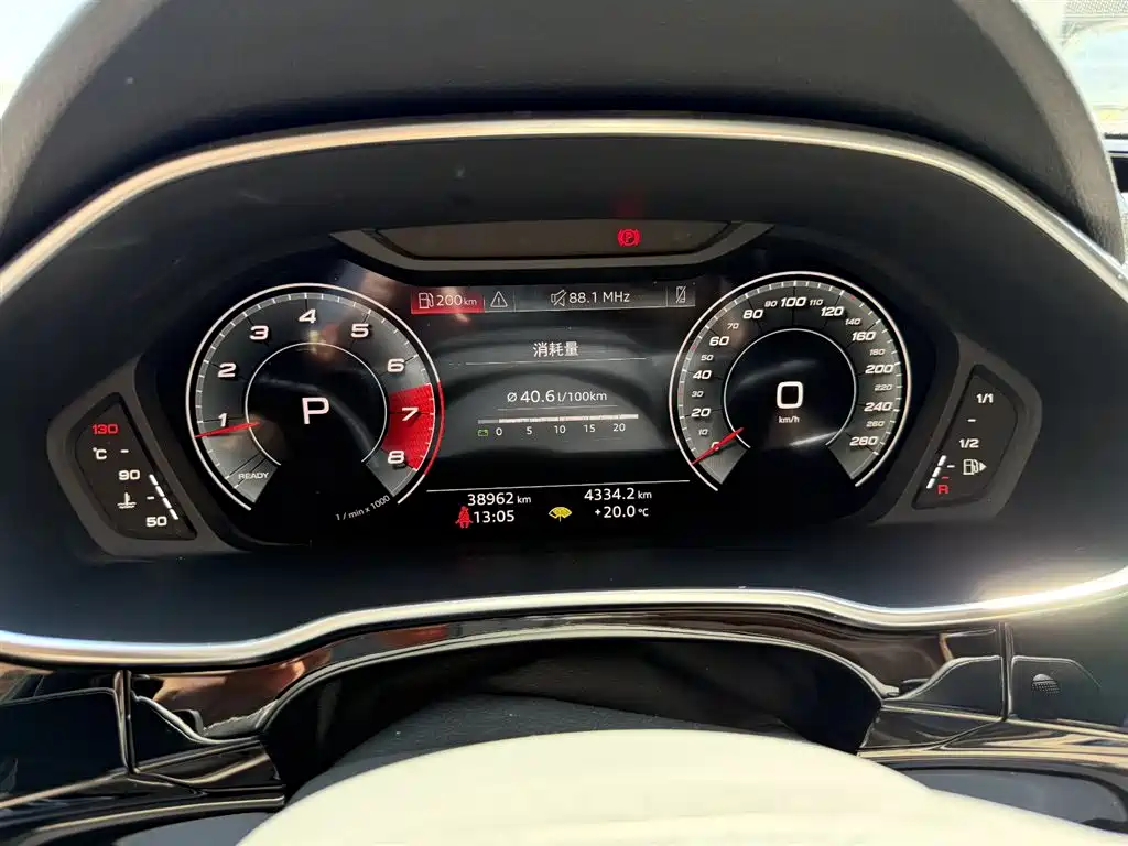 Audi Q3 2024 35 TFSI Fashion Elegance фото 13