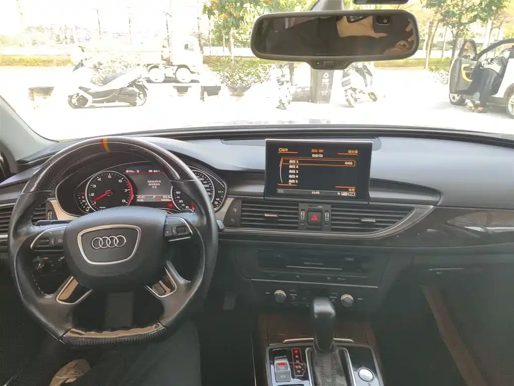 Audi A6L 2016 30 FSI Comfort фото 10