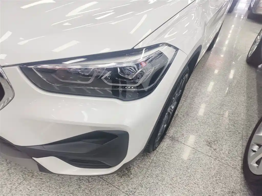 BMW X1 2020 sDrive25Li Leading Model фото 17