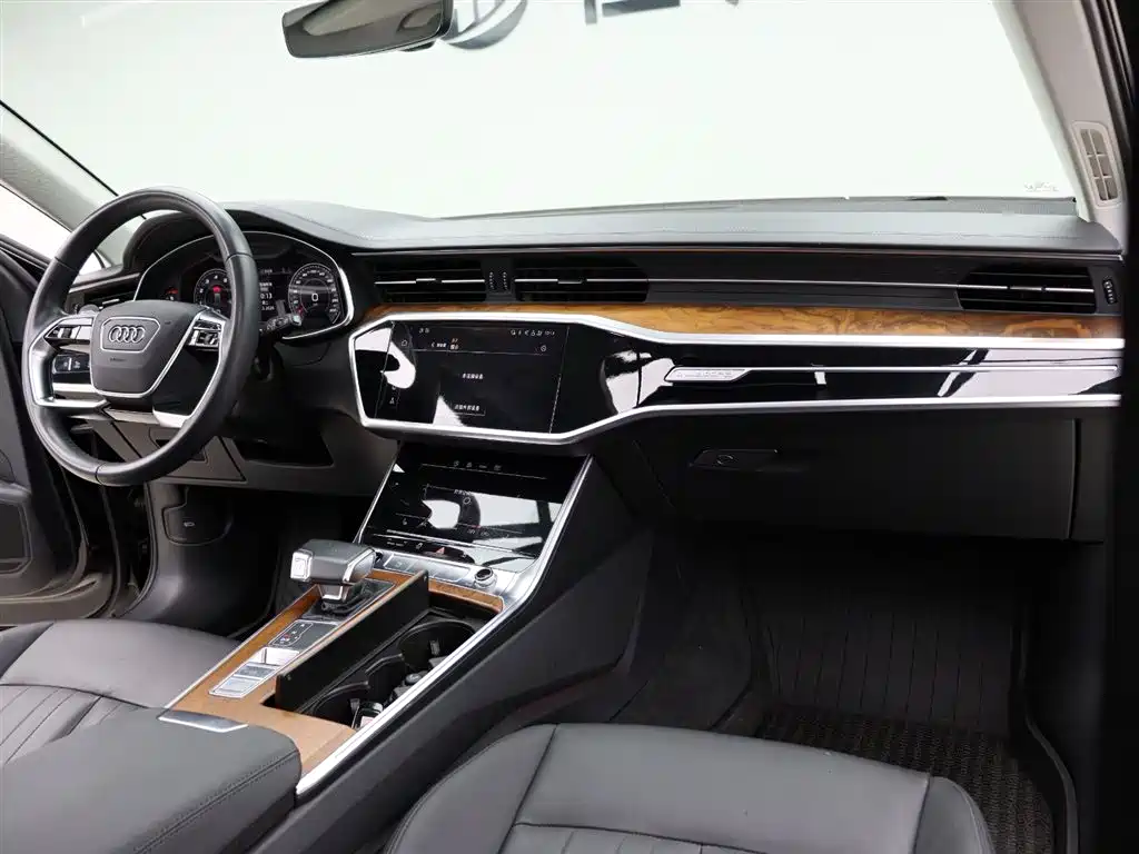 Audi A6 (Import) 2021 allroad quattro Explorer 55 TFSI Premium Off-road фото 21
