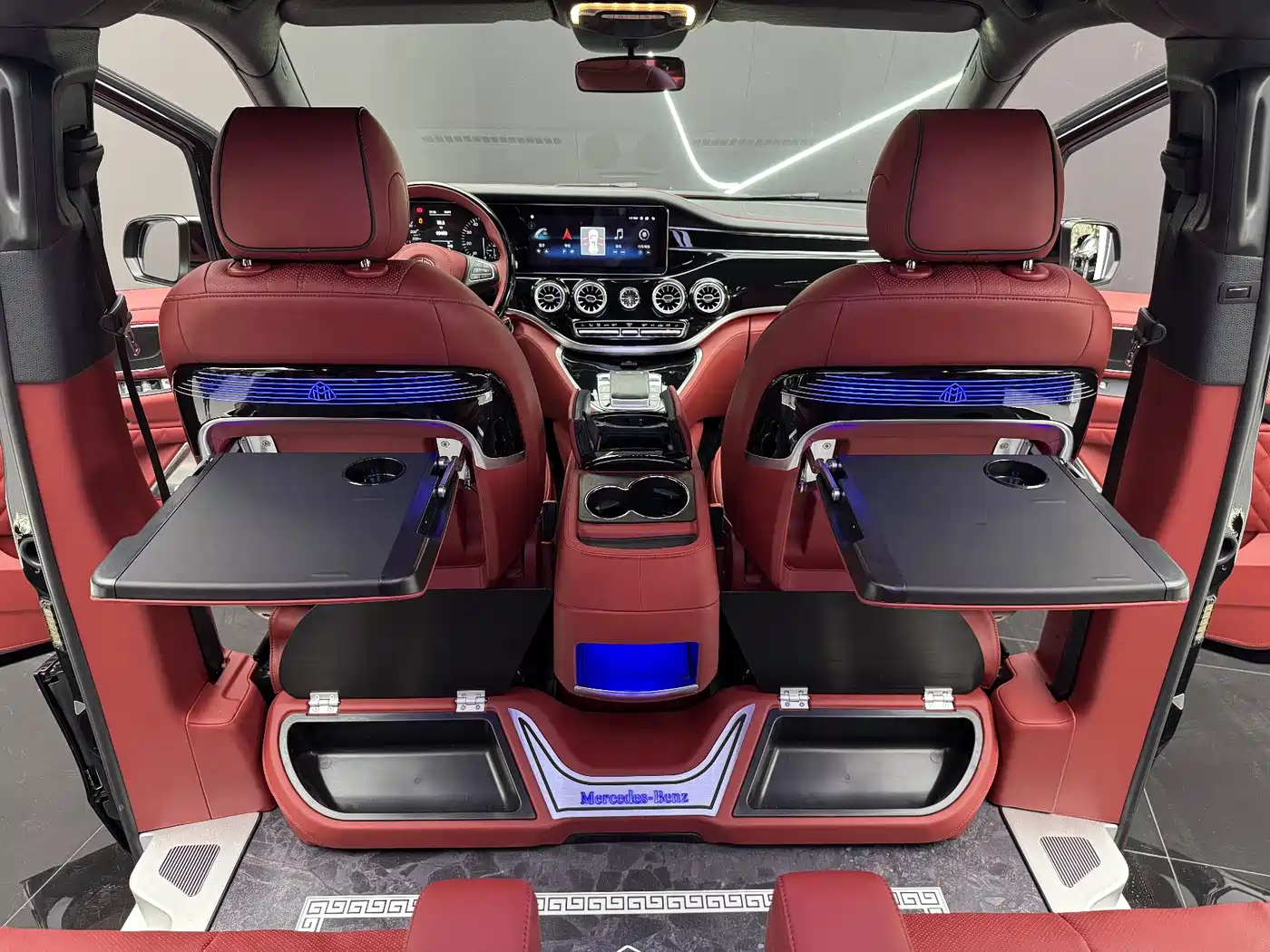 Mercedes-Benz Vito 2018 2.0T Business Edition China VI фото 4
