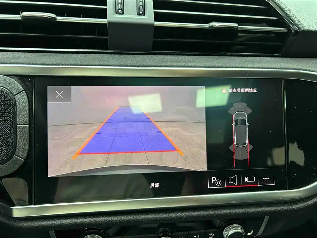 Audi Q3 2022 35 TFSI Fashion Dynamic фото 7