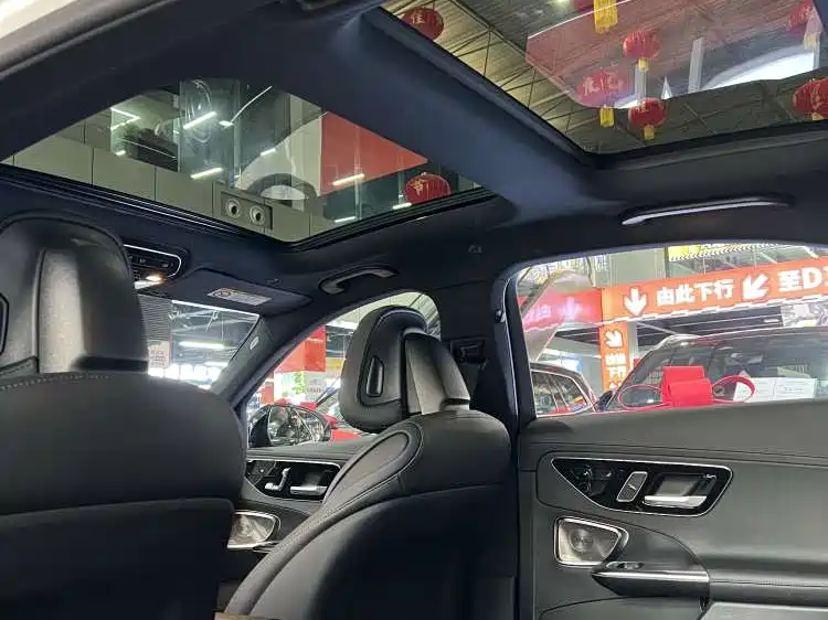 Mercedes-Benz C-Class 2025 C 260 L Night Sport Edition фото 11