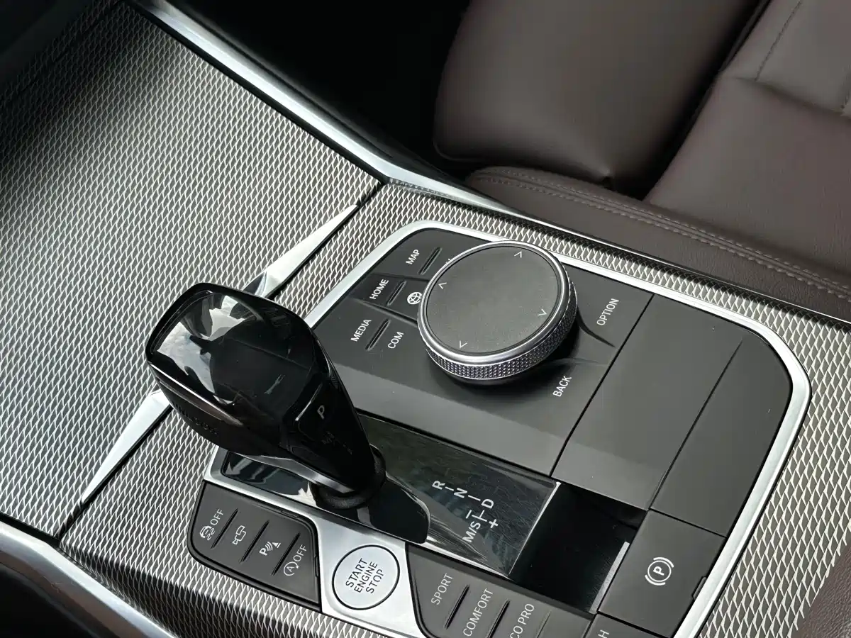 BMW 3 Series 2021 325Li M Sport Night Edition фото 7