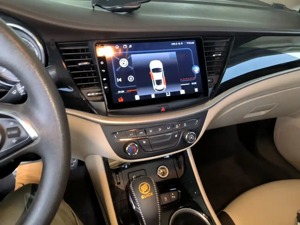 Photo 13 - Buick Verano