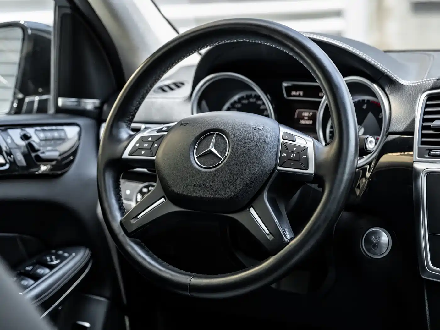 Mercedes-Benz GL-Class 2014 GL 350 CDI 4MATIC фото 9