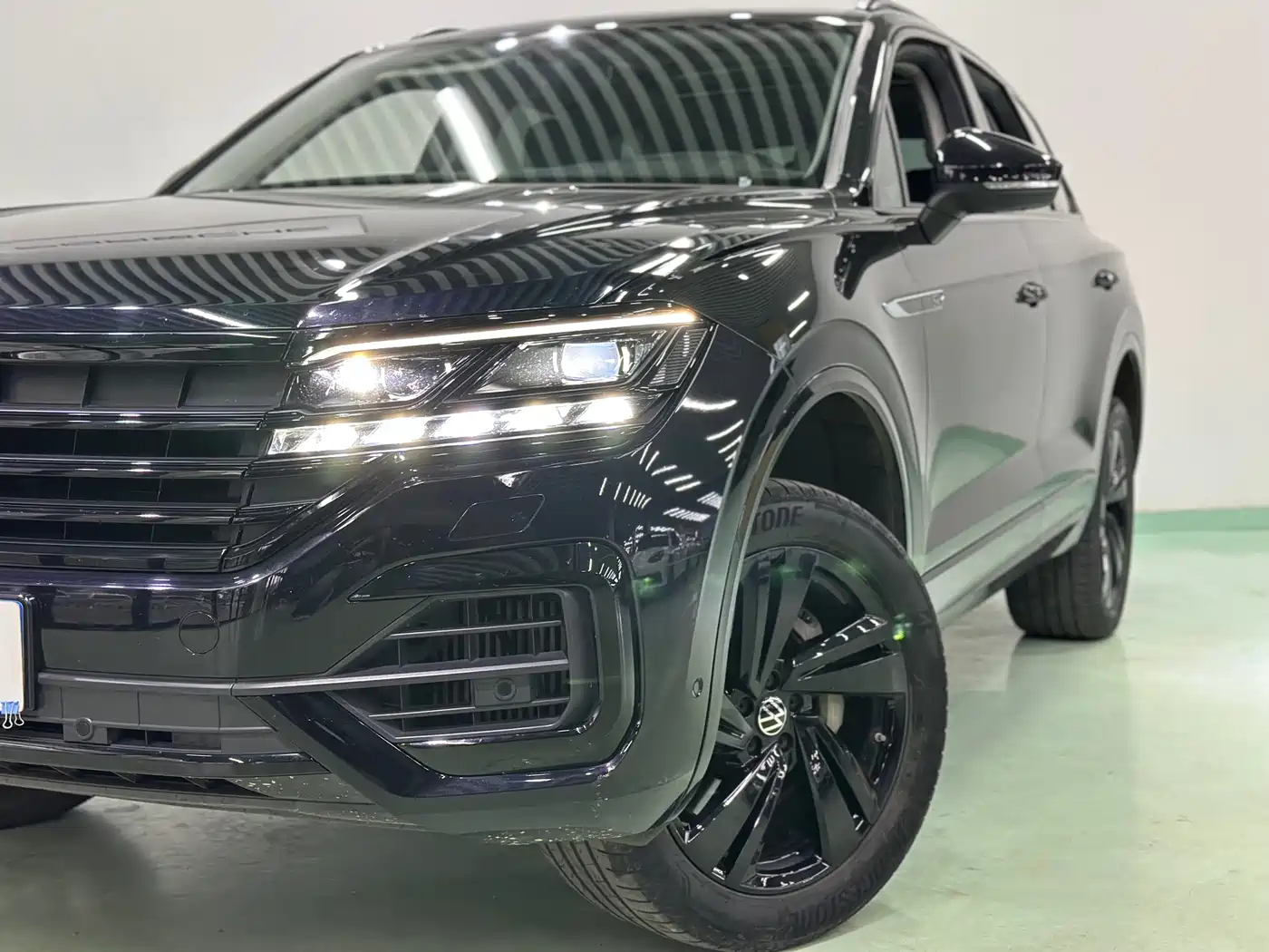 Volkswagen Touareg 2022 2022 3.0TSI Rui Xiang Edition Gloss Black Sport Package