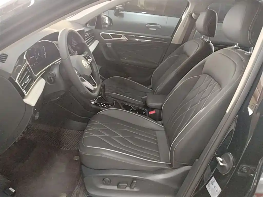 Volkswagen Tiguan L 2023 330TSI Auto 2WD Smart Edition фото 15