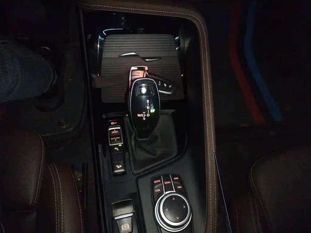 BMW X1 2020 xDrive25Li Premium Edition фото 14