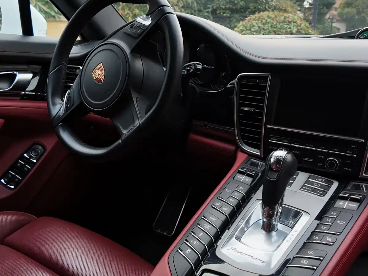 Porsche Panamera 2014 Panamera S Executive 3.0T фото 6
