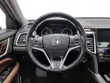 Фото 11 - Honda UR-V