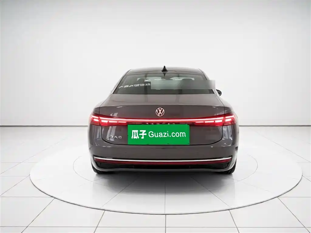Volkswagen Passat 2025 Pro 380TSI Dragon Prestige Edition фото 6