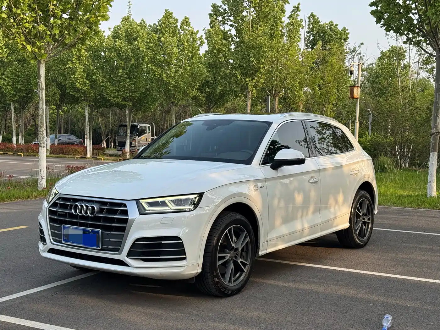 Audi Q5L 2018 40 TFSI Prestige Fashion (China V)