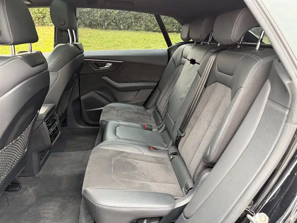 Audi Q8 2021 Model 55 TFSI Premium Dynamic фото 10