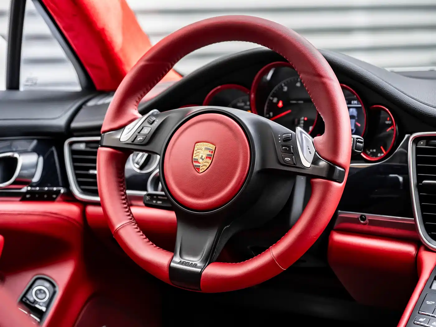 Porsche Panamera 2014 Panamera 4 Executive 3.0T фото 9