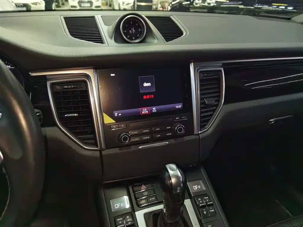 Porsche Macan 2017 Macan S 3.0T фото 13