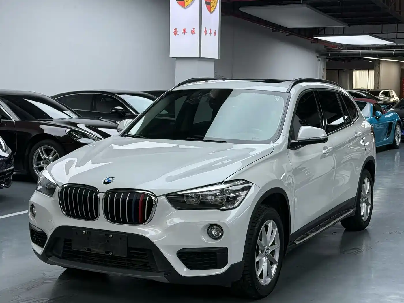BMW X1 2018 sDrive18Li Fashion Model