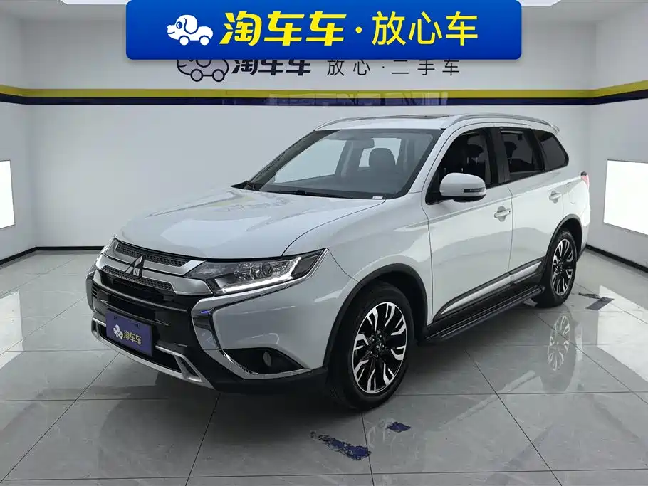 Mitsubishi Outlander 2019 2.0L 2WD Enjoy Edition 5-seater China V