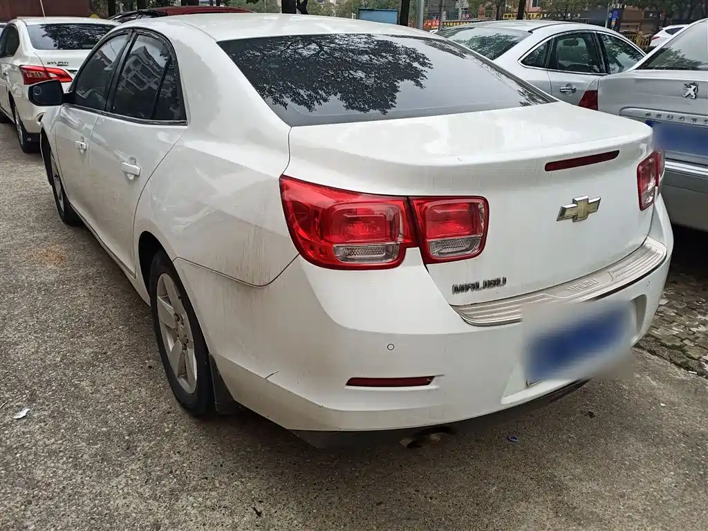 Chevrolet Malibu 2014 2.0L Automatic Comfort фото 5