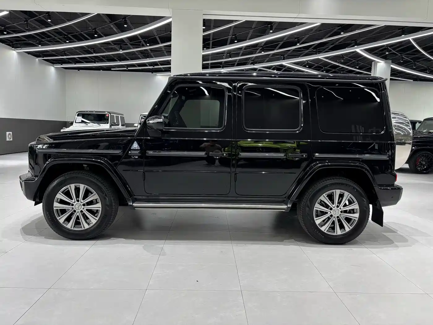 MERCEDES-BENZ G-CLASS