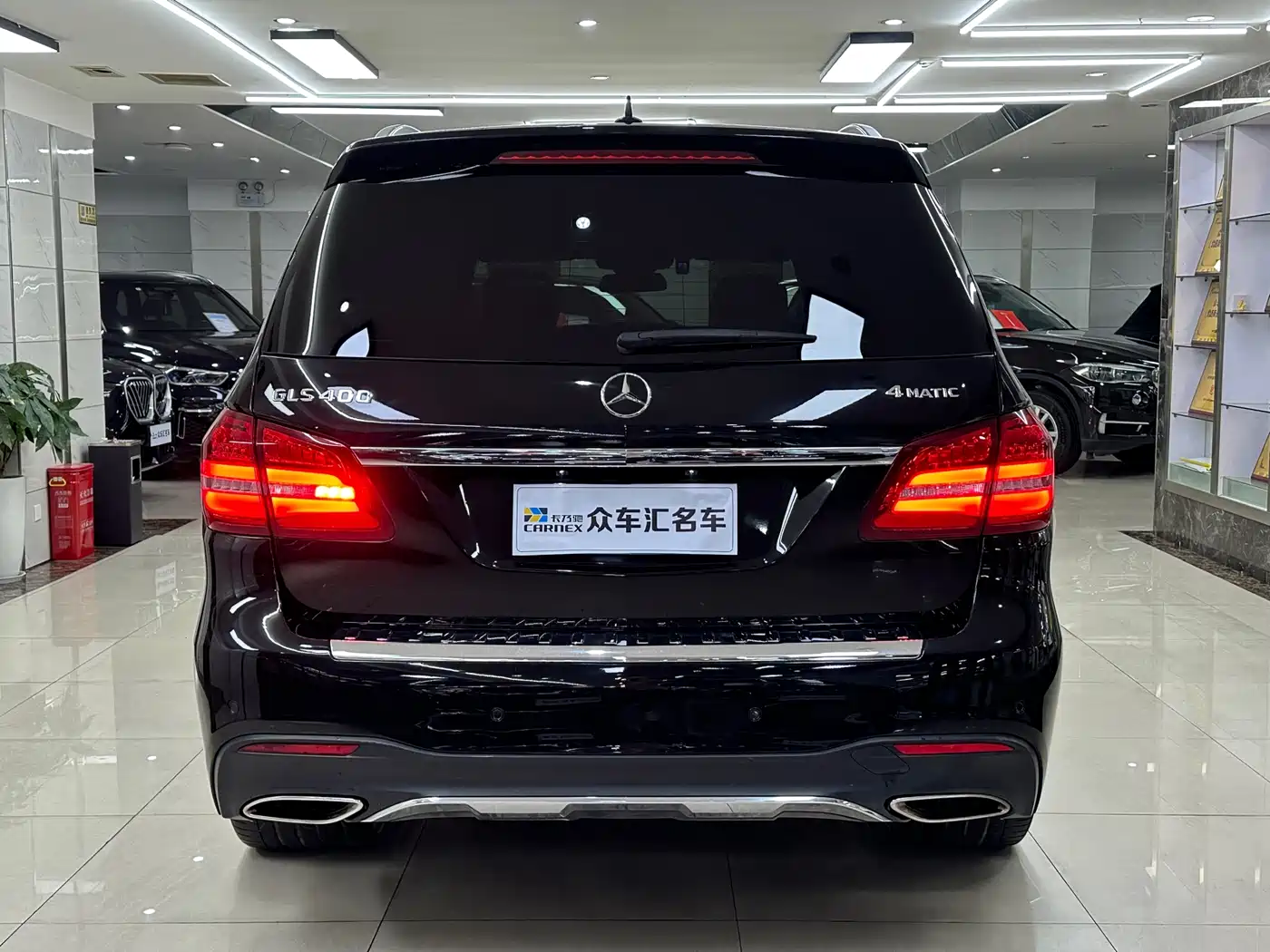 Mercedes-Benz GLS 2016 GLS 400 4MATIC Luxury фото 5