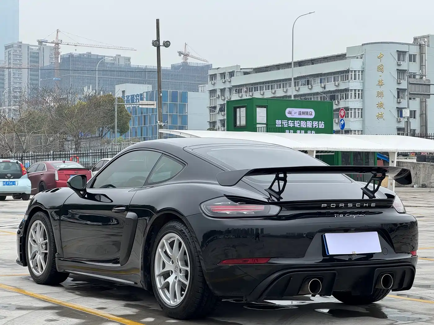 Porsche 718 2018 Cayman 2.0T фото 6