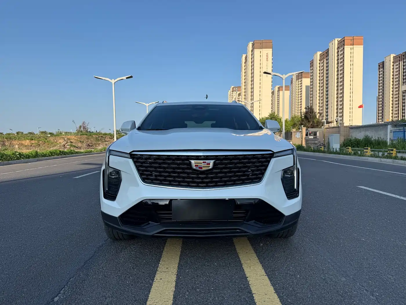 Cadillac XT4 2025 2024 28T 2WD Premium