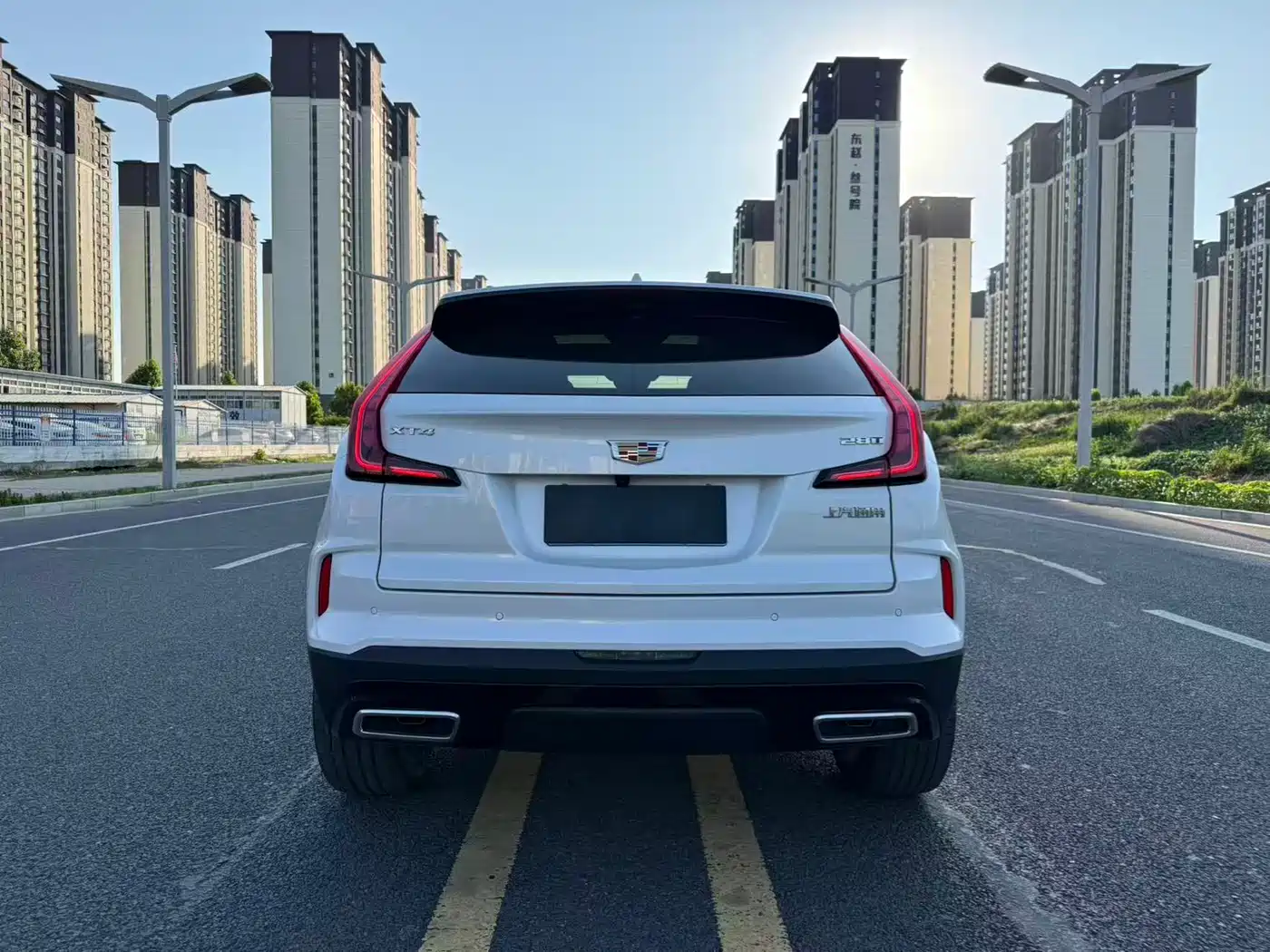 Cadillac XT4 2025 2024 28T 2WD Premium