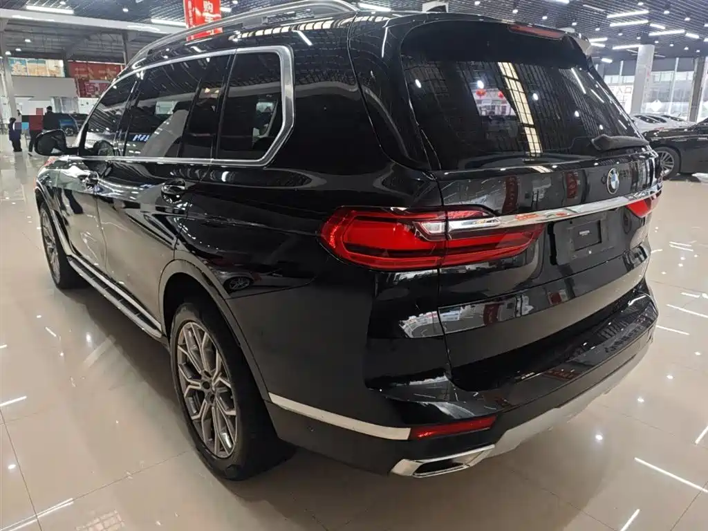 BMW X7 2021 xDrive40i Leading Luxury Package фото 5