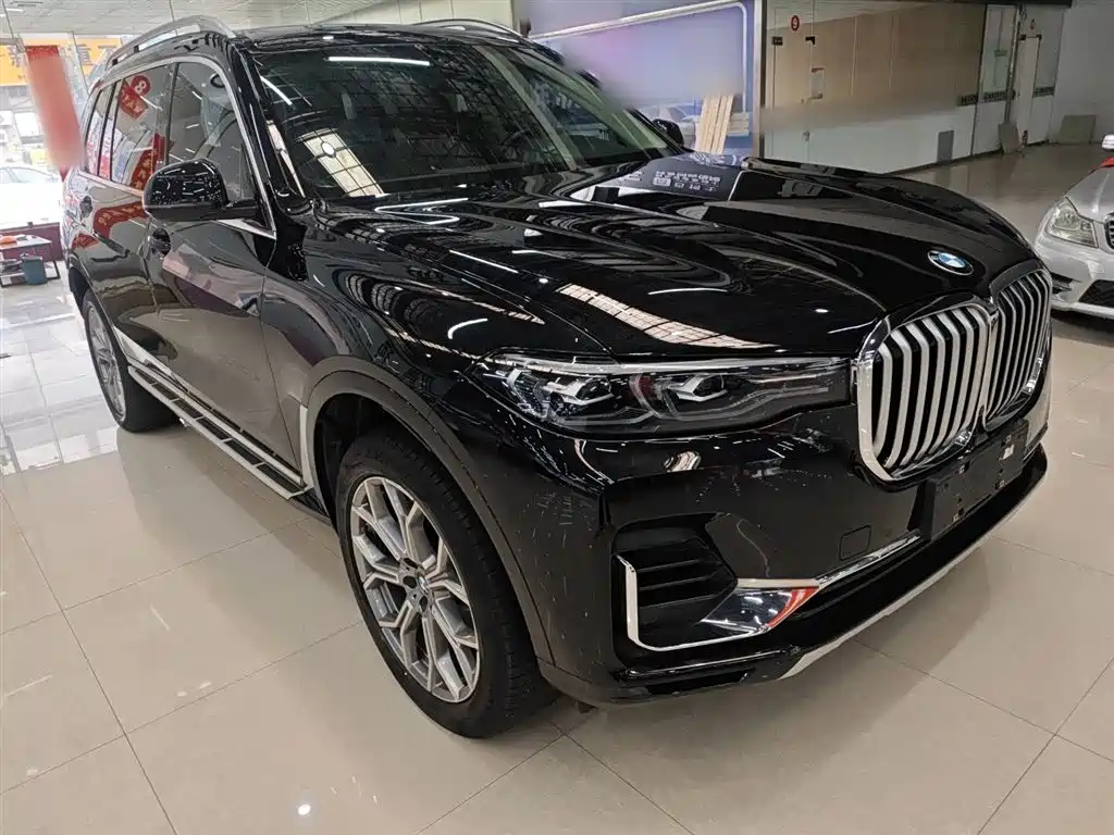 BMW X7 2021 xDrive40i Leading Luxury Package фото 4