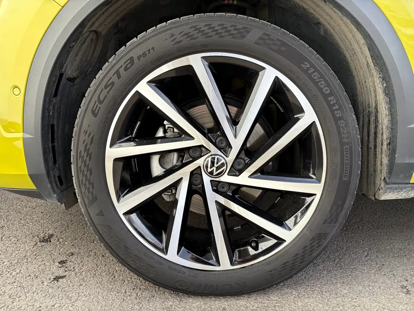 Volkswagen T-ROC 2023 300TSI DSG 2WD Starlight Edition фото 13