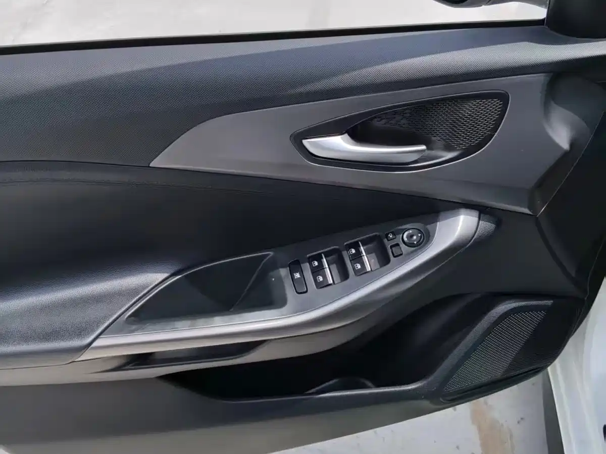 Hyundai Fista 2019 280TGDi Smart Speed Edition China V фото 4