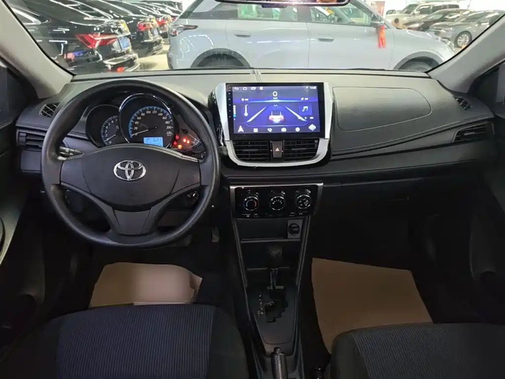 Toyota YARiS L Zhi Xuan 2016 Facelift 1.5E CVT Charming Edition фото 10