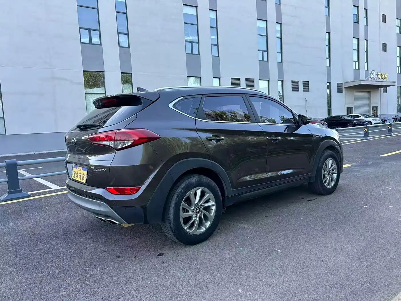Hyundai Tucson 2015 1.6T Dual Clutch 2WD Smart фото 12