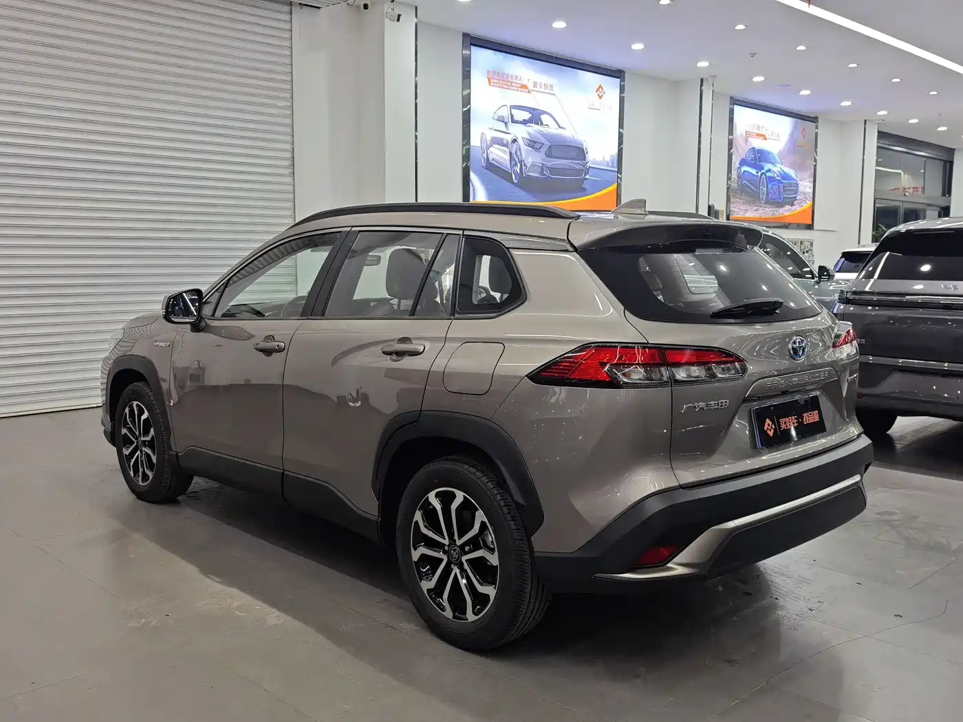 Toyota Frontlander 2023 2.0L Smart Hybrid Dual Engine Prestige Edition фото 6