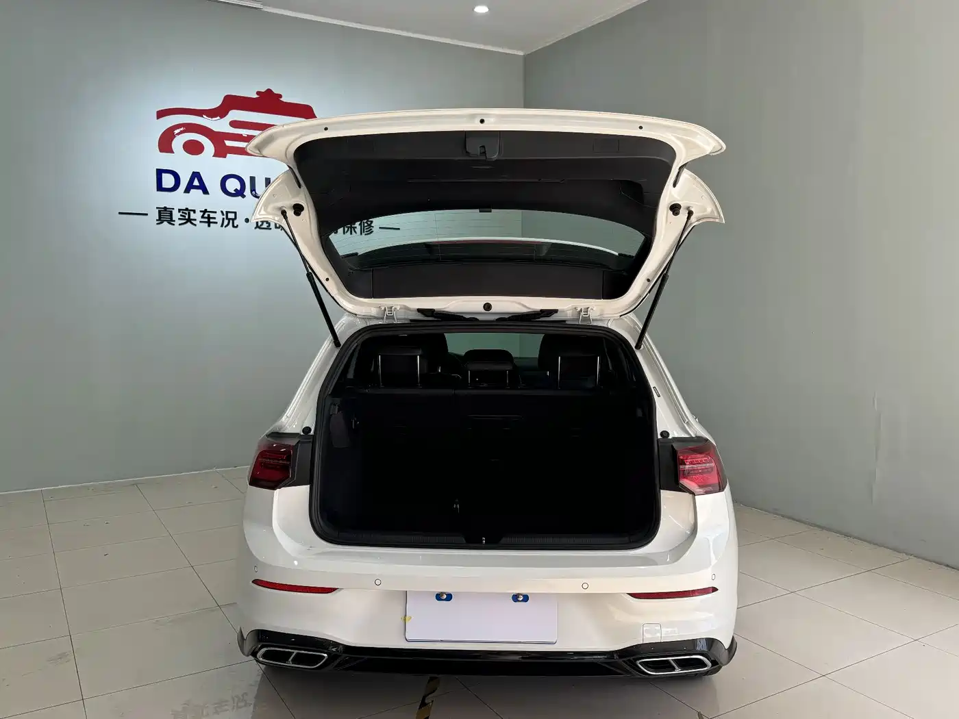Volkswagen Golf 2023 280TSI DSG R-Line Lite фото 13