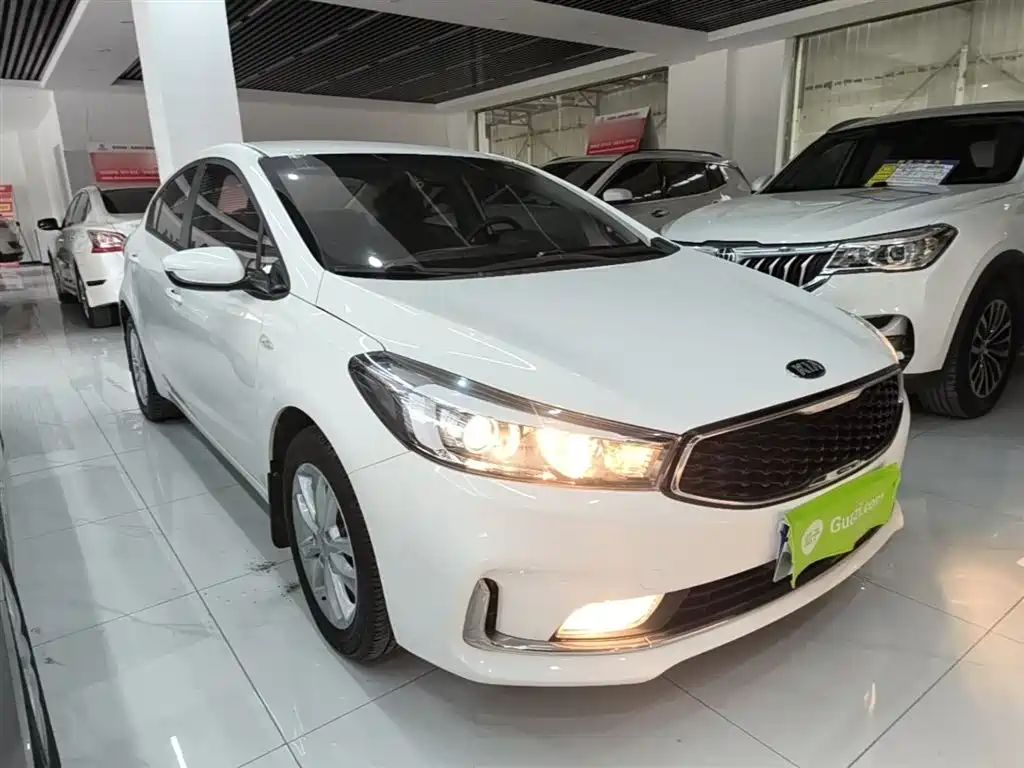 Kia K3 2016 1.6L Automatic GL фото 4