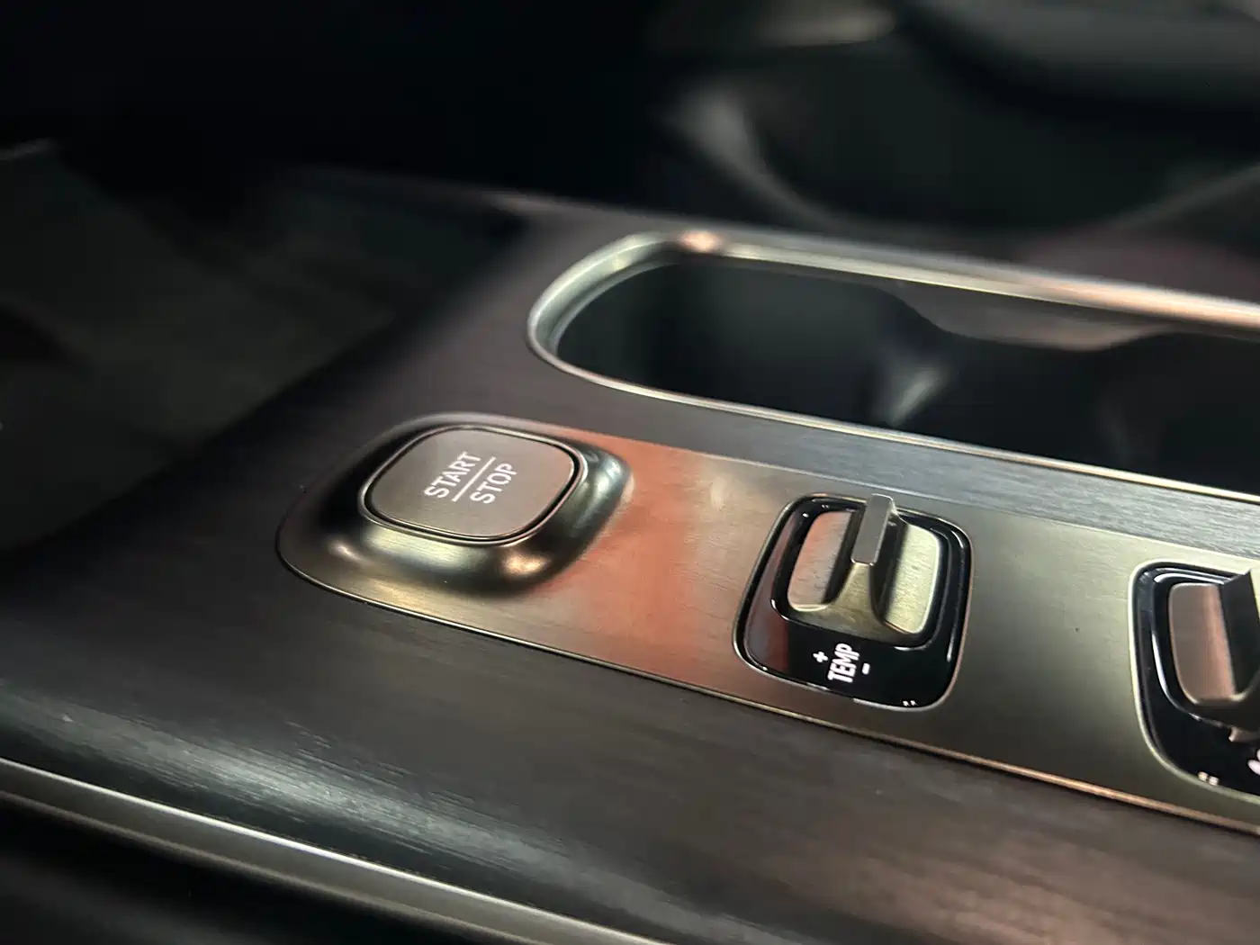 Xiaomi Auto Xiaomi SU7 2024 RWD Standard Founder's Edition фото 16