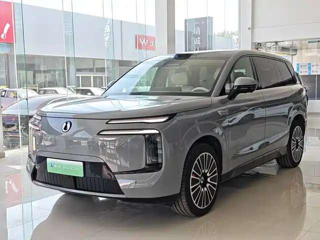 Denza Denza N8L 2025 Standard