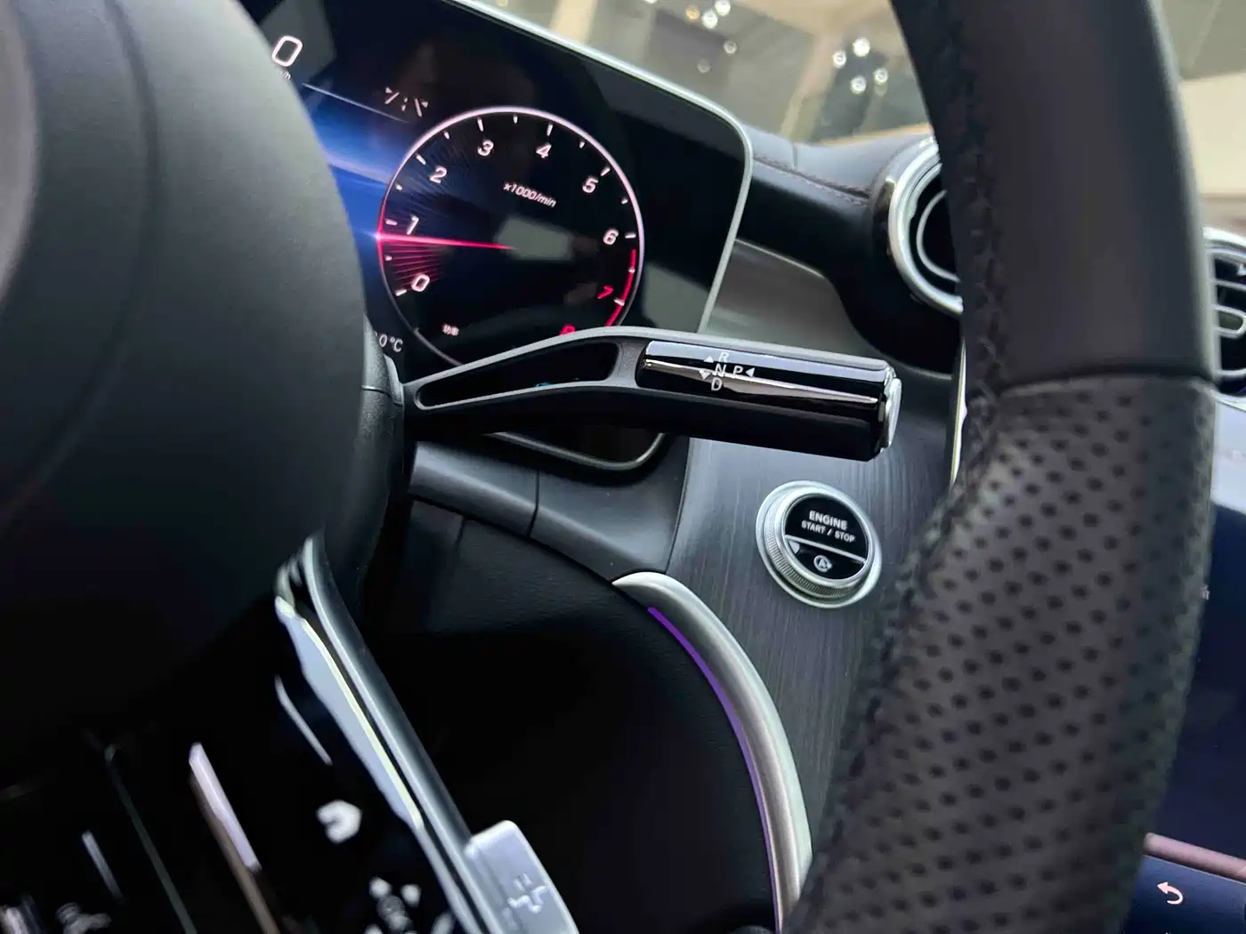 Mercedes-Benz GLC 2024 GLC 260 L 4MATIC Luxury 5-seater фото 13